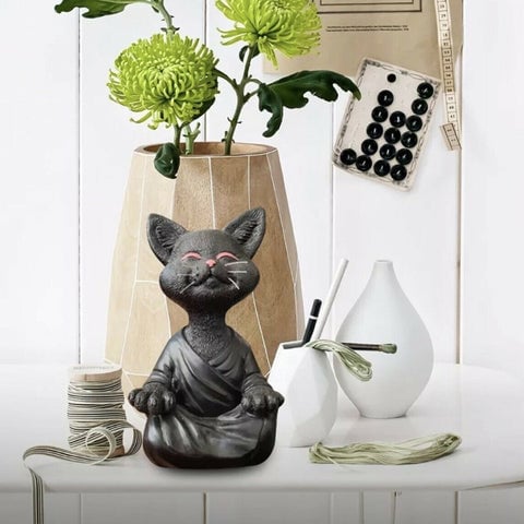 Chat Bouddha heureux