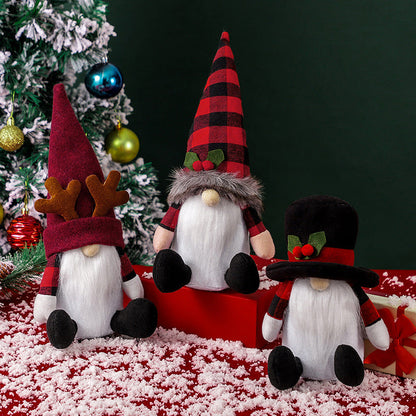 Christmas Plaid Gnome