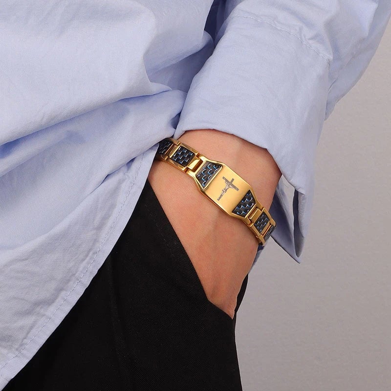 '' Walk with Lord '' Cross Bracelet