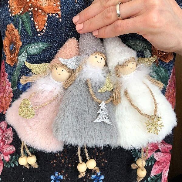 Anges de Noël faits à la main avec chapeau 